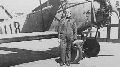 Jan Linzel; van reserve sergeant-vlieger tot 'King of Vlieland'