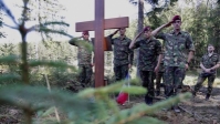 Monument uit Assen in Ardennen neergezet voor omgekomen Amerikaan