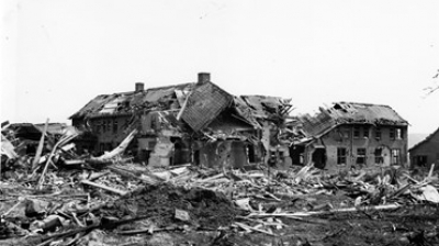 Midden in de nacht te voet naar Kranenburg: De Horst eindelijk geëvacueerd