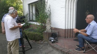 9 september – 'Helpt Elkander'